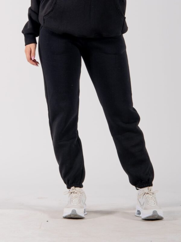 &Phi;&omicron;ύ&tau;&epsilon;&rho; Ά&sigma;&pi;&rho;&eta; &Mu;&epsilon; &Kappa;&omicron;&upsilon;&mu;&pi;&iota;ά