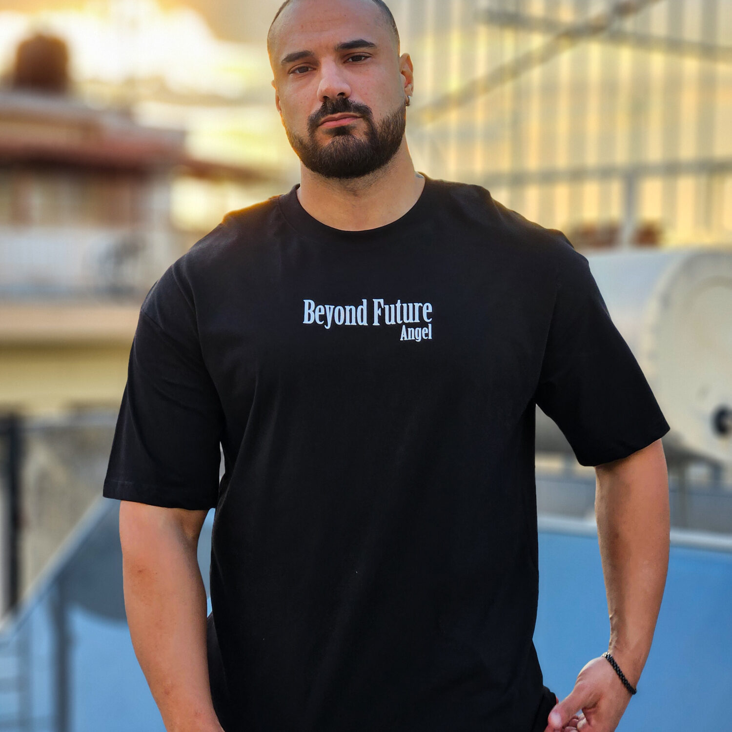 Beyond Future Oversized T-shirt - Image 5