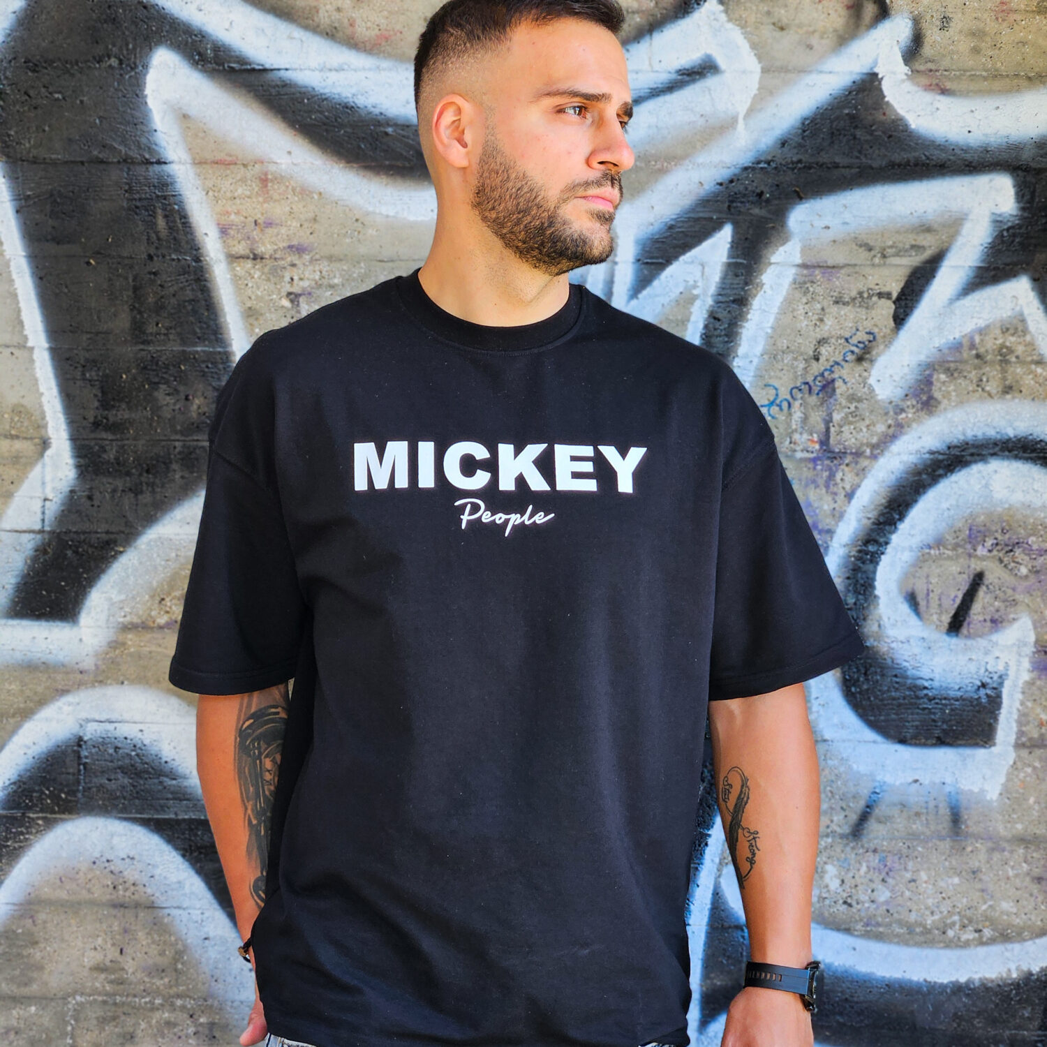 Mickey People Oversized - Image 3