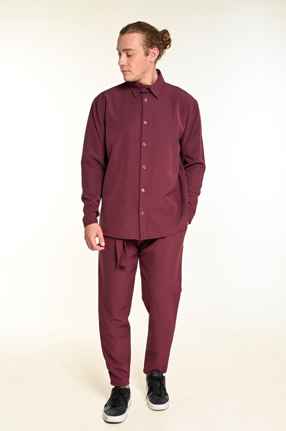 Μπορντό Σετ με Γιακά και Ζώνη στο Παντελόνι