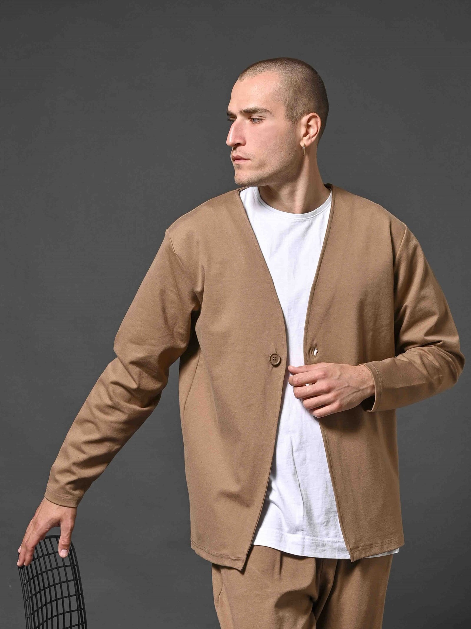 Ζακέτα Camel με V Λαιμόκοψη