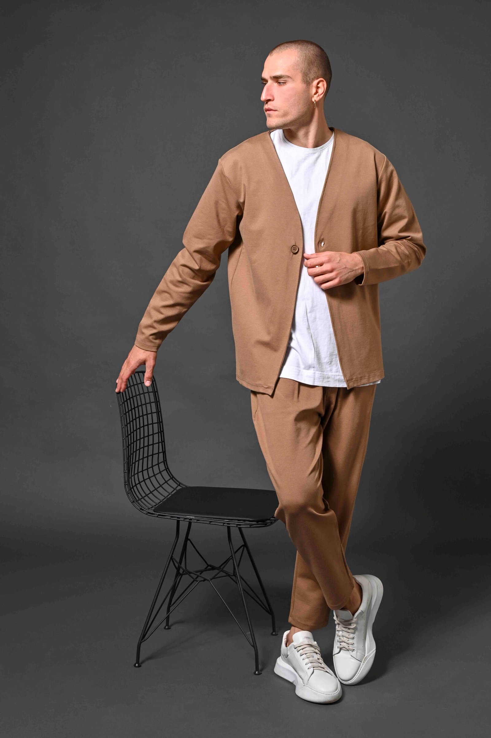 Ζακέτα Camel με V Λαιμόκοψη