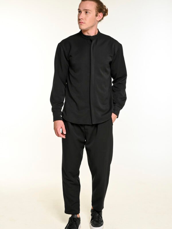 &Sigma;&epsilon;&tau; &Mu;&alpha;ύ&rho;&omicron; &Alpha;&lambda;&kappa;&alpha;&nu;&tau;ά&rho;&alpha;